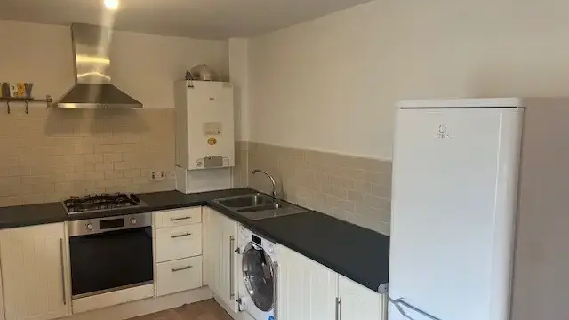 Kitchen-2.webp