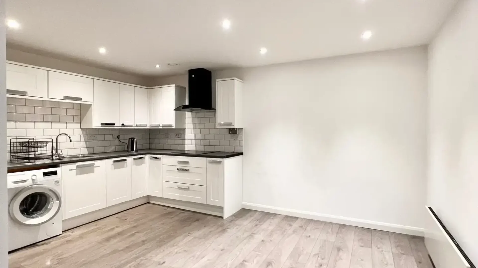 canada-kitchen1.webp